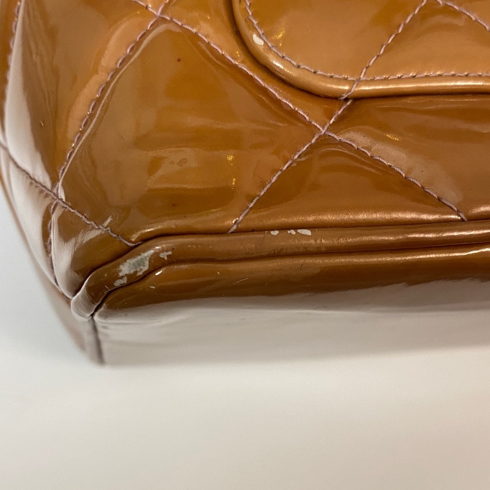 CHANEL Tan Quilted Shoulder Bag - Picture 8 of 11